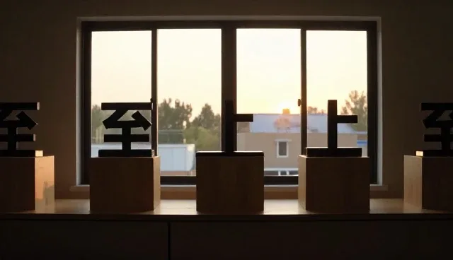 工业配件销售模式在日用制品领域的延伸与挑战